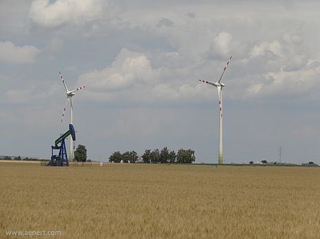 Austria, the wind farm neighbours’ oil production site